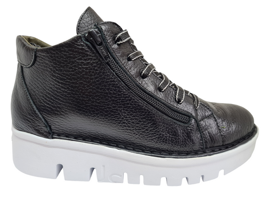 Jose Saenz - 4418 Hi Top Sneaker